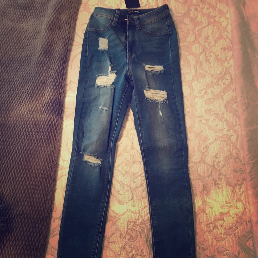 Heavy Lifting Jeans - Medium Blue Fashion Nova